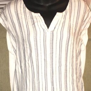 medium boho maternity shirt